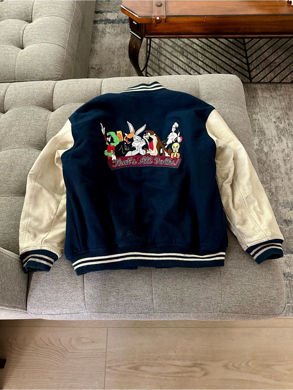 Youth XL vintage 1990 Warner Brothers studio store looney Tunes varsity jacket